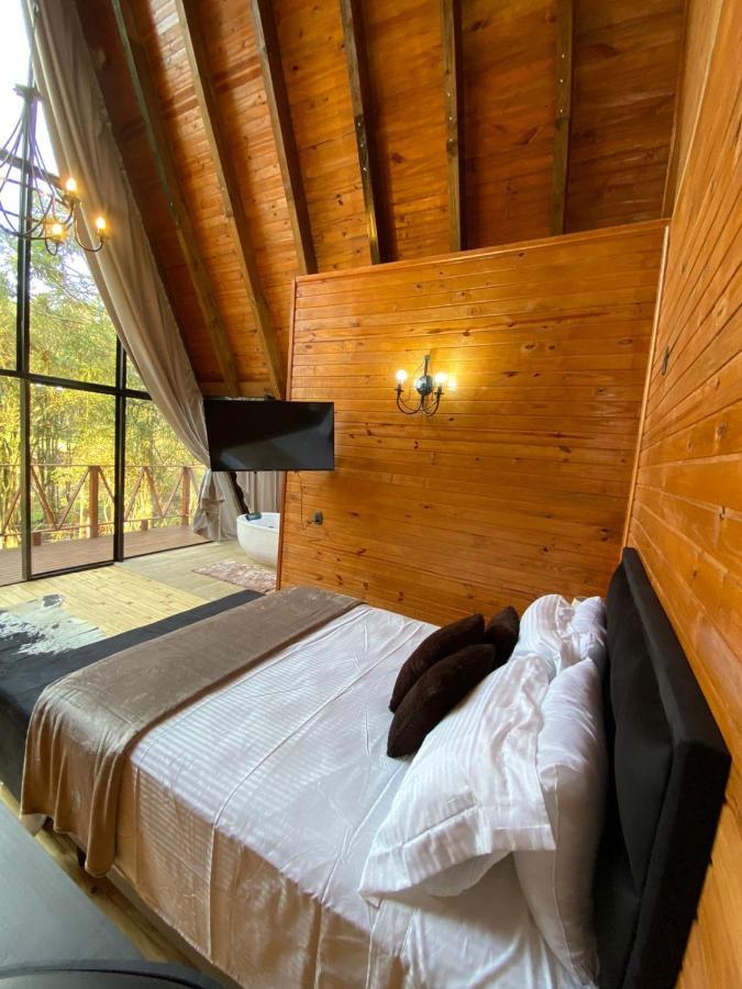 Вилла Quinta Do Rio Do Bispo Hospedagem Урубиси Экстерьер фото